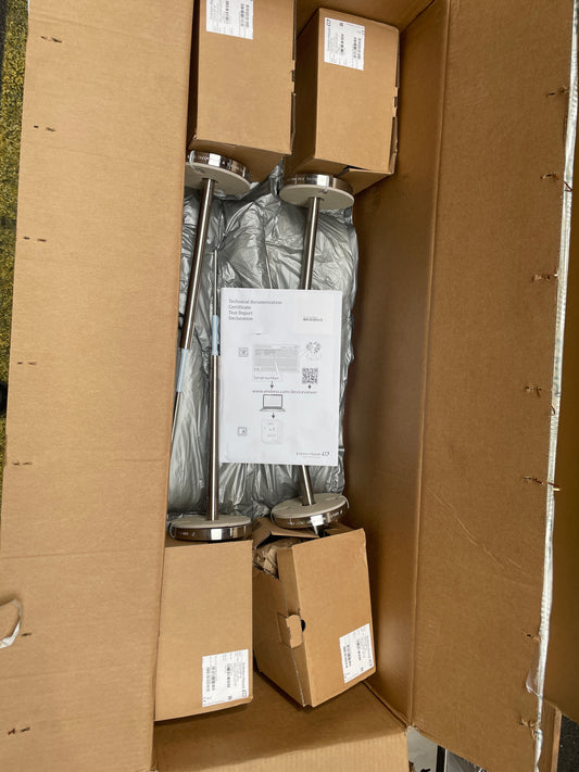 Endress+Hauser FTI51-A1A2B1J22A1A Liquicap M Capacitance Point Level Switch