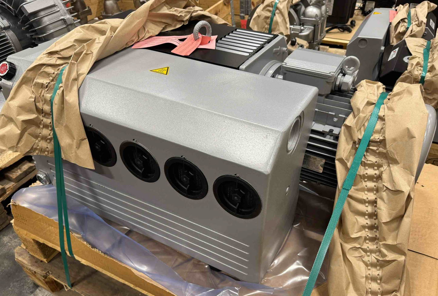 Elmo Rietschle V-VC 202 Oil-Lubricated Rotary Vane Vacuum Pump