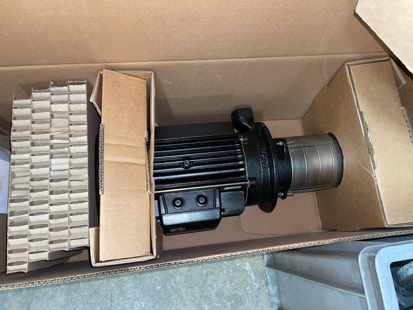 Grundfos Centrifugal Pump MTH8-4/4 - Part Number: MTH8-4/4