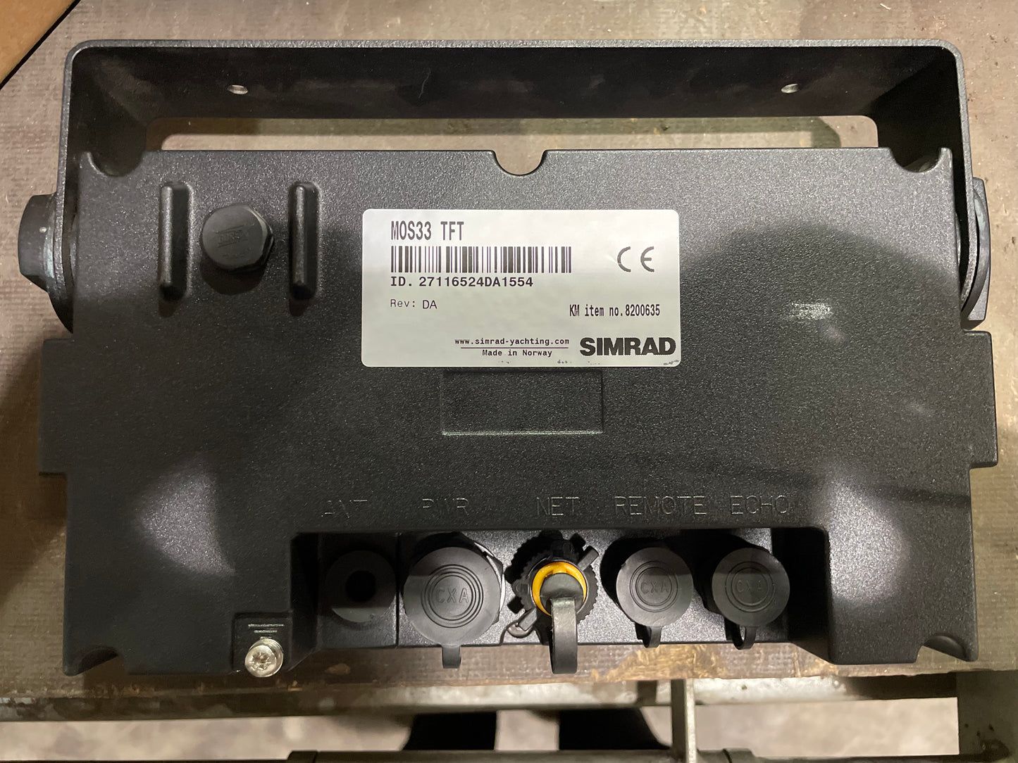 Kongsberg Simrad MOS-33 TFT Midi Operator Station 8200635