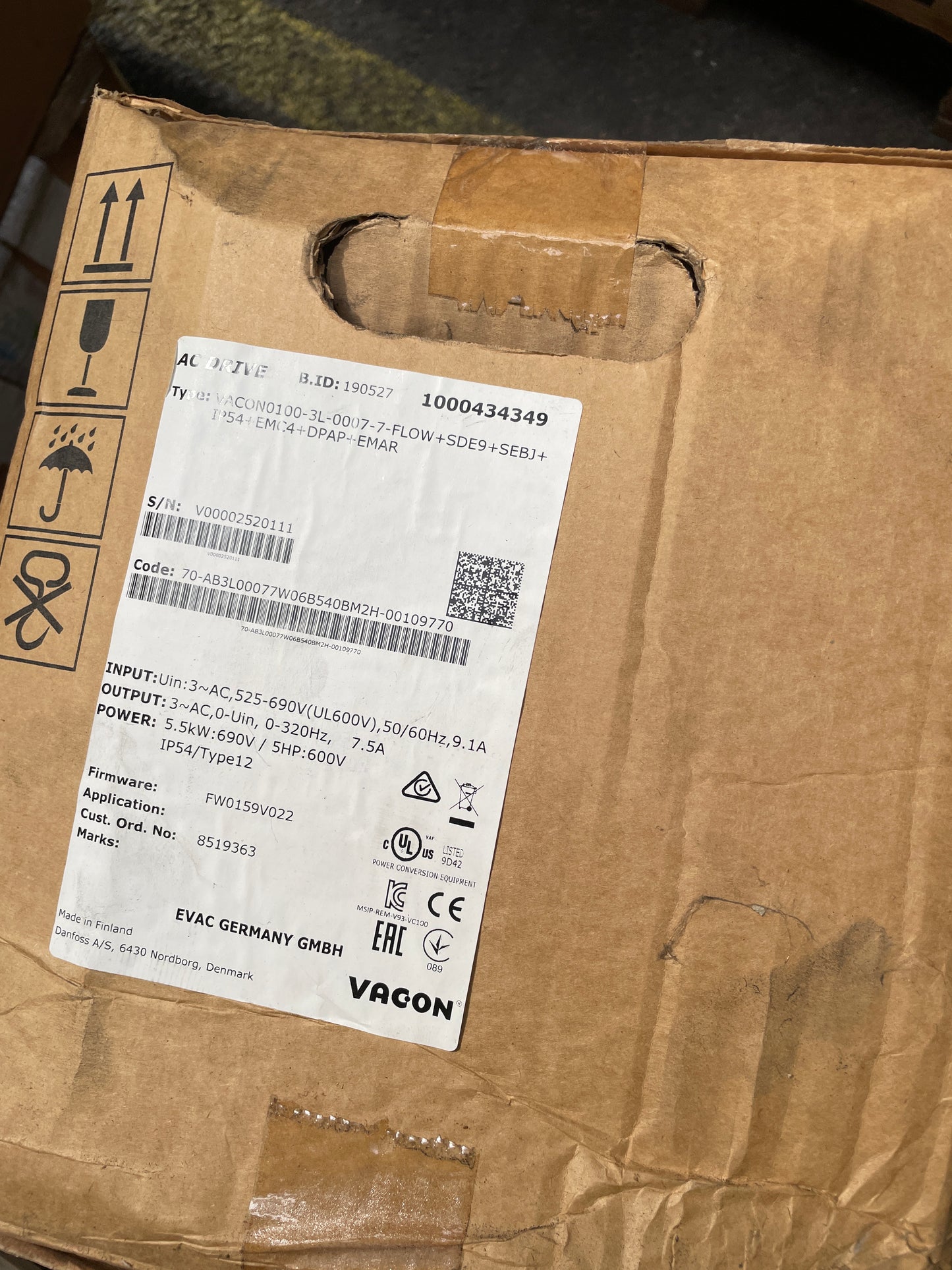 Danfoss VACON0100-3L-0007-7-FLOW+SDE9+SEBJ+IP54+EMC4+DPAP+EMAR AC Drive - Part Number: VACON0100-3L-0007-7-FLOW+SDE9+SEBJ+IP54+EMC4+DPAP+EMAR
